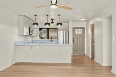 Fully remodeled and move-in ready condo in the desirable Kona - photo 14