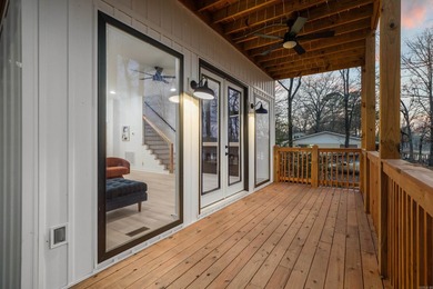 **Stunning Lakefront Retreat at 531 North Shore Dr, Hot Springs - photo 6