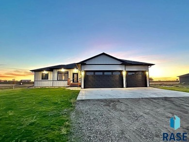 Lake Francis Case Home Sale Pending in Chamberlain South Dakota