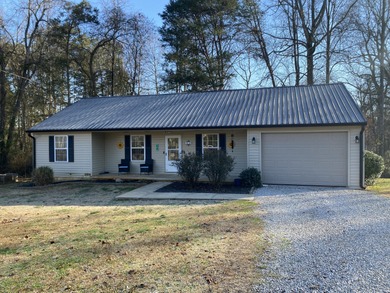 Lake Home Sale Pending in Bronston, Kentucky