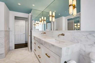 Quiet luxury meets iconic Above the Four Seasons living in this