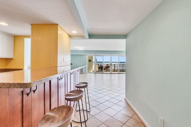 Where every day feels like a vacation! A Rare 3 bedroom, 2 bath - photo 14