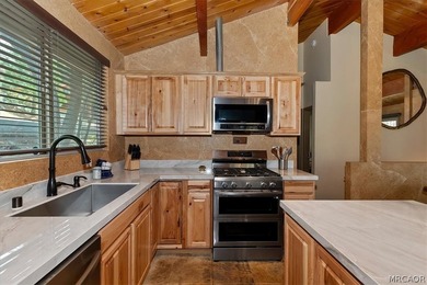 This beautifully upgraded 4-bedroom, 2-bath mountain retreat - photo 19