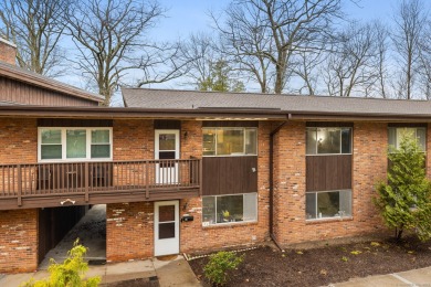 Welton Pond Condo Sale Pending in Wolcott Connecticut
