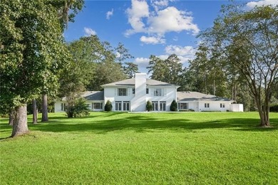 Tucked away with 18.4 acres on the navigable deep water - photo 35