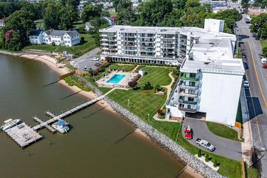 Where every day feels like a vacation! A Rare 3 bedroom, 2 bath - photo 45