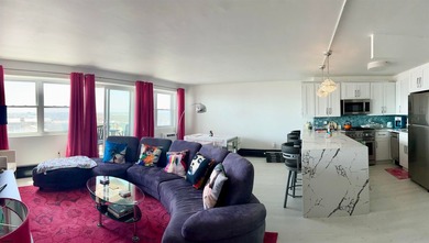 Beautifully renovated 2BR/2BA condo in Landmark Towers offering - photo 9