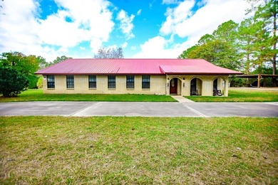 (private lake, pond, creek) Home For Sale in Lufkin Texas