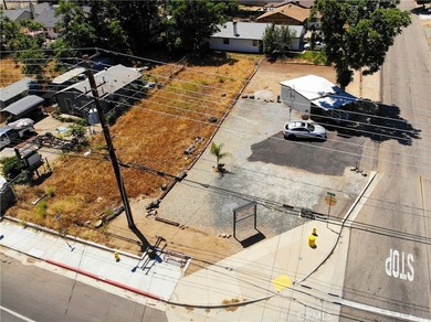 Prime commercial opportunity on a high-visibility corner lot - photo 4