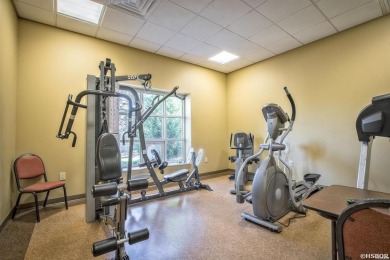 Bring your house plans, your builder, and your golf clubs. This - photo 11