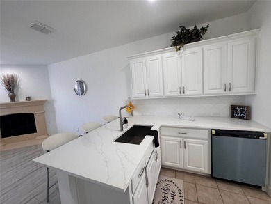 Well Priced With Motivated Seller! This spacious residence - photo 11