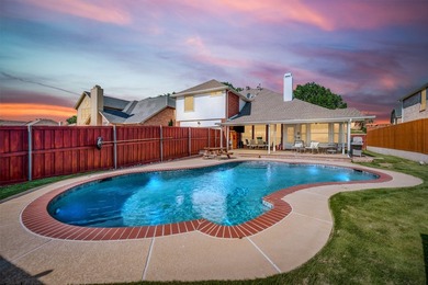 Welcome to your dream retreat! This stunning, motivated-seller - photo 1