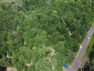 BRING AN OFFER AND COME escape to the peace and privacy of East - photo 2