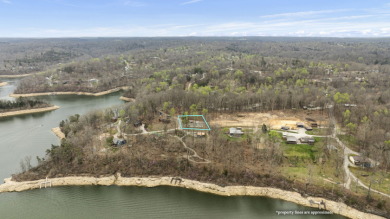 Nolin Lake Home For Sale in Mammoth Cave Kentucky