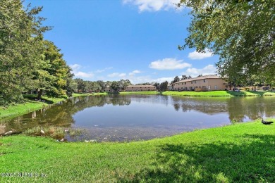Lake Condo For Sale in Jacksonville, Florida