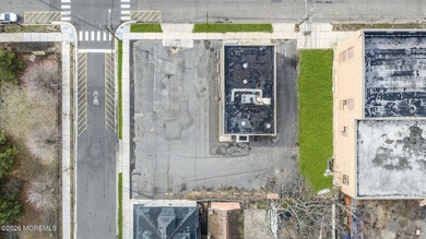 Exceptional opportunity to acquire prime real estate in one of - photo 2