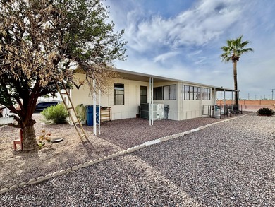 CORNER LOT!! Awesome Location! Amazing views of the Superstition