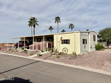 CORNER LOT!! Awesome Location! Amazing views of the Superstition