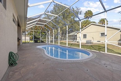 624 SQ FT Additional CBS structure on the property. Thoughtfully - photo 39