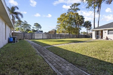 624 SQ FT Additional CBS structure on the property. Thoughtfully - photo 45