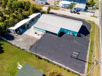 6 unit concrete block and stucco office/retail investment - photo 8
