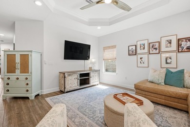 Welcome to one of the most beautiful homes in Driftwood Estates - photo 9