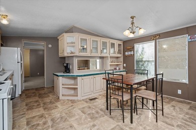 Discover the perfect getaway with this 3 bedroom, 2 bathroom - photo 10