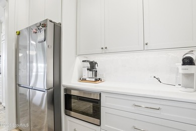 Gorgeous East Beach marsh front home! Custom built by top buider - photo 15