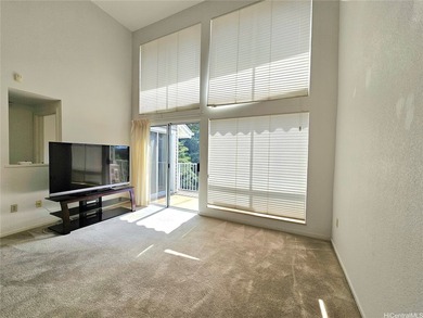 Rarely available 3-bedroom, 2-bath loft-style townhome in - photo 2