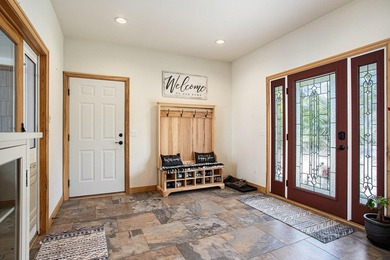 Discover luxury lakeside living in this custom-built 3-bedroom - photo 5