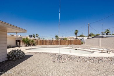 Take a look at this 1,600+ sq ft, 3-bedroom, 2-bath home with a - photo 40