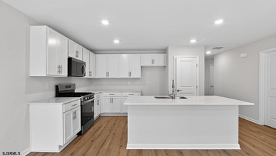 QUICK MOVE IN HOME! The Freeport is a stunning new construction - photo 8