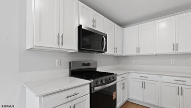 QUICK MOVE IN HOME! *ALL-IN PRICING, NEW CONSTRUCTION! Now - photo 6