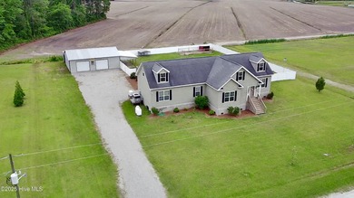 Pungo River - Beaufort County Home For Sale in Belhaven North Carolina