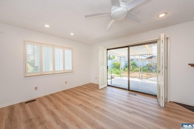 Single-level 2 bedroom, 2 bath condo with no age restriction in - photo 11