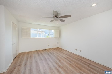 Single-level 2 bedroom, 2 bath condo with no age restriction in - photo 19