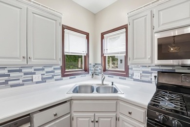 This beautifully updated 2-story home offers 6 spacious bedrooms - photo 21