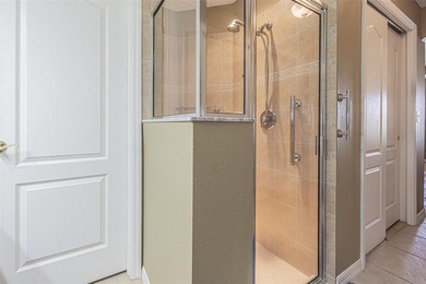 Enjoy RESORT STYLE Living in this beautifully maintained - photo 22