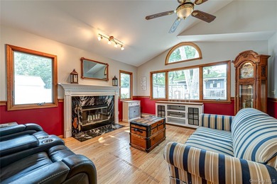 Welcome to 63 Joan Avenue, a spacious 1,588-square-foot ranch - photo 28