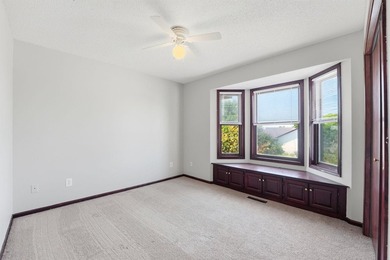 This beautifully updated 2-story home offers 6 spacious bedrooms - photo 36