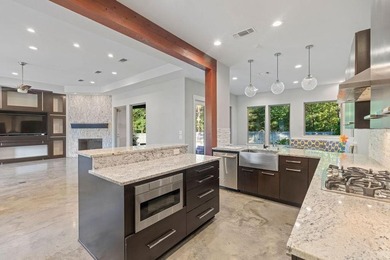This home is tucked away on a peaceful cul-de-sac in Crown - photo 1