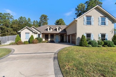 This home is tucked away on a peaceful cul-de-sac in Crown - photo 2
