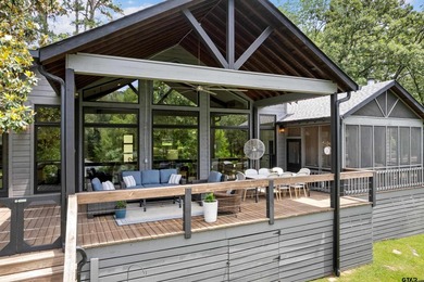 Gorgeous, Like-New 3-Bedroom, 3-Bath Lake Home with Open Living - photo 3