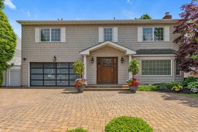 Welcome to 2114 Donna Drive. This big bold and beautifully - photo 1