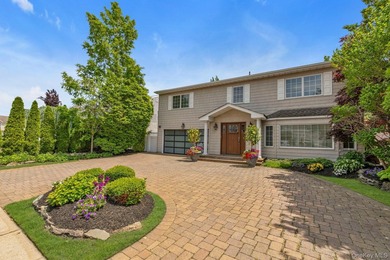 Welcome to 2114 Donna Drive. This big bold and beautifully - photo 2
