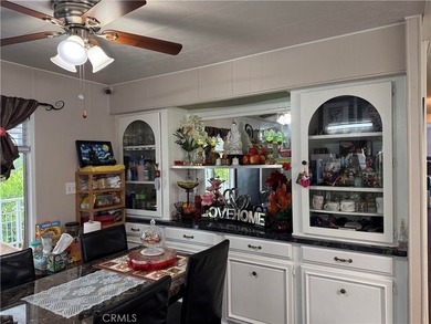 Welcome home to this well-maintained 3-bedroom, 2-bathroom - photo 8