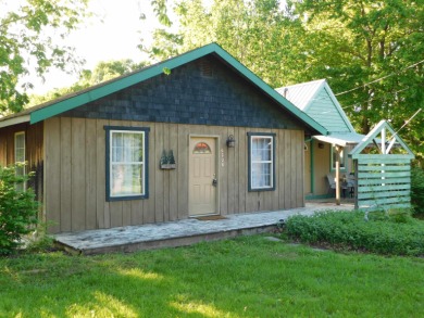 Patoka Lake Home For Sale in Taswell Indiana