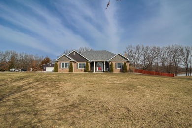 Outstanding 4 Bed, 3 1/2 Bath Walk-out Ranch on 4.18 acres with - photo 5