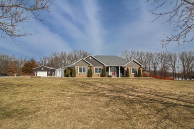 Outstanding 4 Bed, 3 1/2 Bath Walk-out Ranch on 4.18 acres with - photo 6