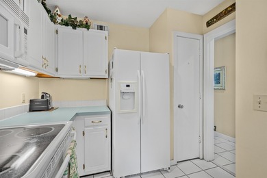 Beautifully maintained 2-bedroom, 1-bath condo located in the - photo 11